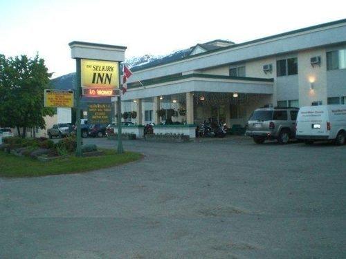 Selkirk Inn hotel detail image 1