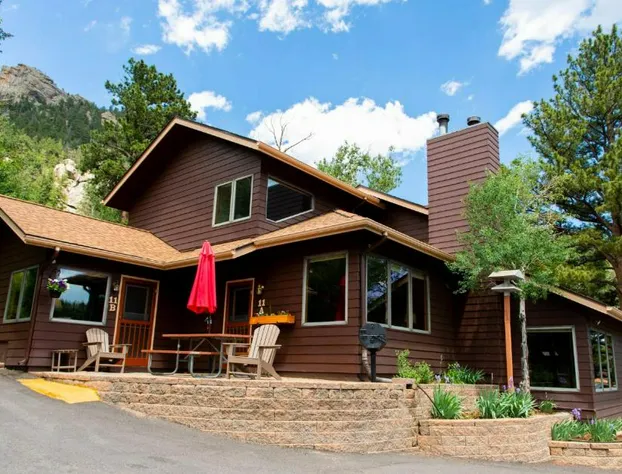 McGregor Mountain Lodge hotel detail image 3