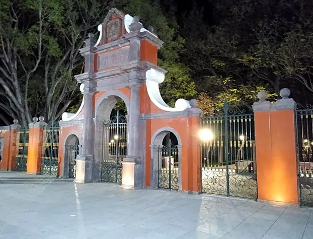 Hotel Cuauhtemoc hotel detail image 1