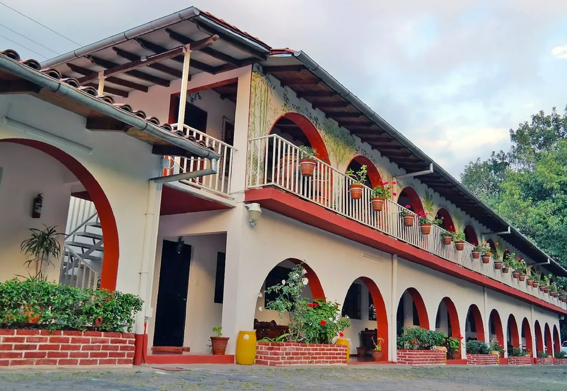 Hotel Los Cedros hotel hero