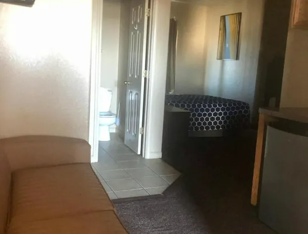 Lone Star Inn & Suites hotel detail image 1