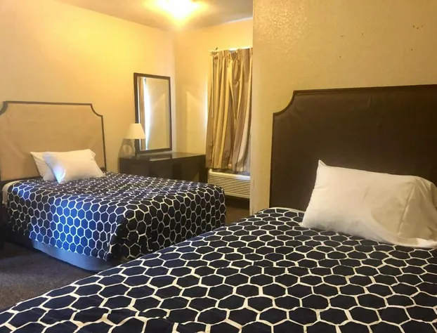 Lone Star Inn & Suites hotel detail image 3