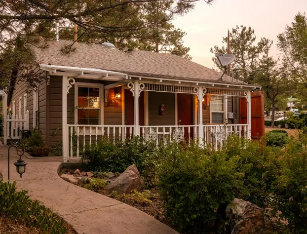 Prescott Pines Inn hotel detail image 2