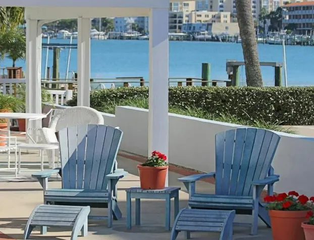 Beachouse Inn & Suites hotel detail image 1