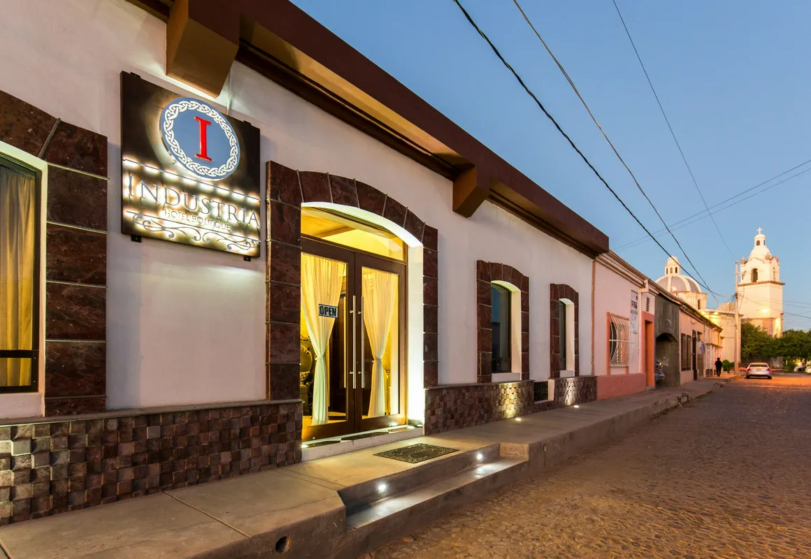 Hotel Industria hotel hero