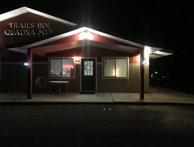 Trails Inn Quadna Mountain Motel & RV hotel detail image 3