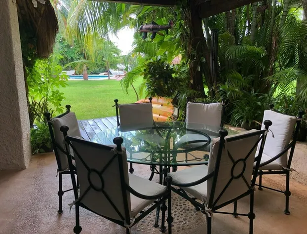 Hotel Boutique Casa Laguna Cancun hotel detail image 1