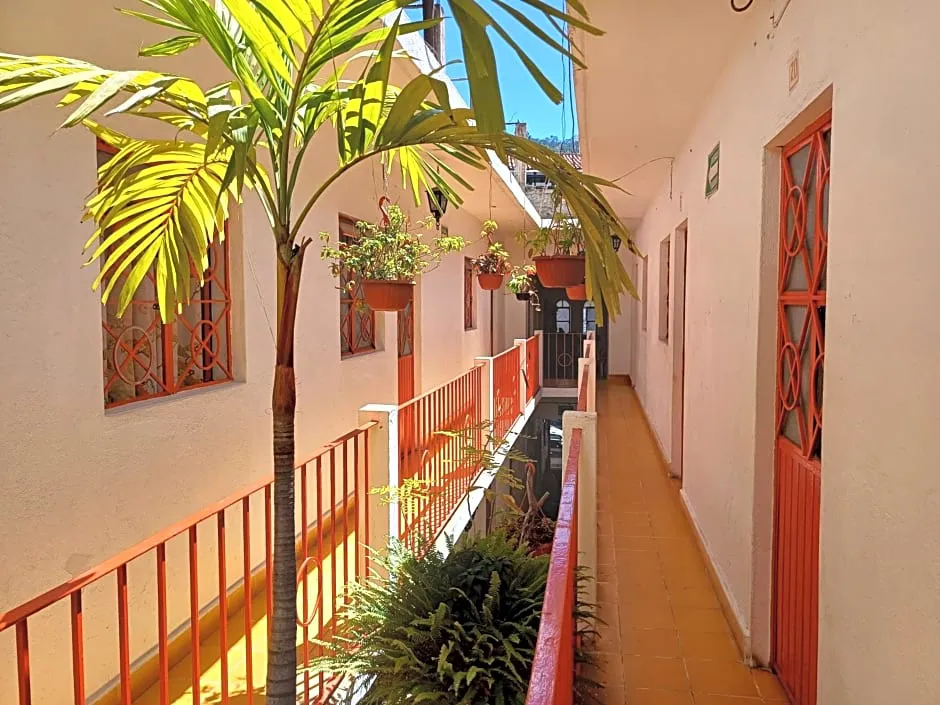 Hotel Ana Liz hotel hero