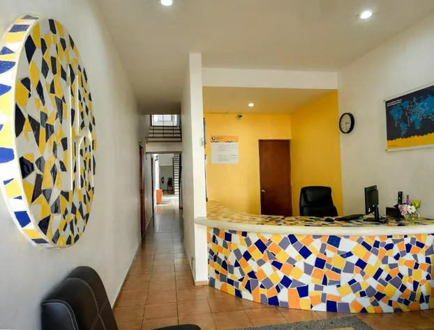 Hotel International House hotel detail image 1