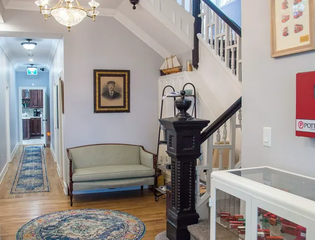 Georgestown Inn hotel detail image 2