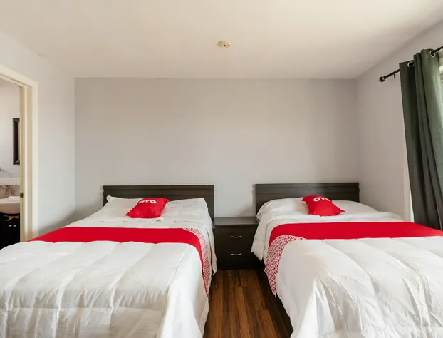 Hotel Beaverton ON - Lake Simcoe hotel detail image 2