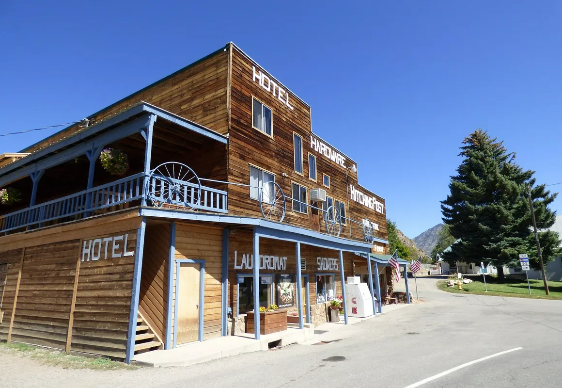 The Hitching Post Hotel and Farm Store hotel hero