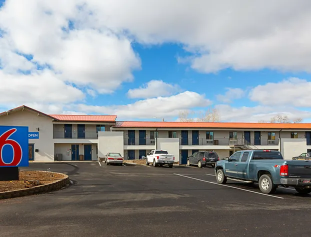 Motel 6 Show Low, AZ hotel detail image 1