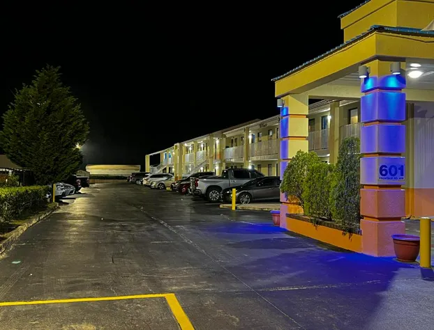 Rodeway Inn Augusta West - Fort Gordon hotel detail image 1