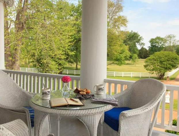 Warner Hall hotel detail image 3