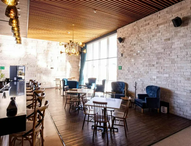 TRYP by Wyndham San Luis Potosi Hotel & Suites hotel detail image 3