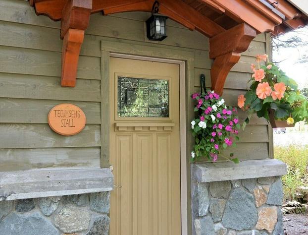 Carriage House Accommodations hotel detail image 2