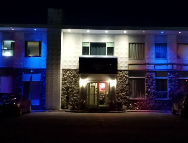 Nipigon Travelers Motel hotel detail image 2