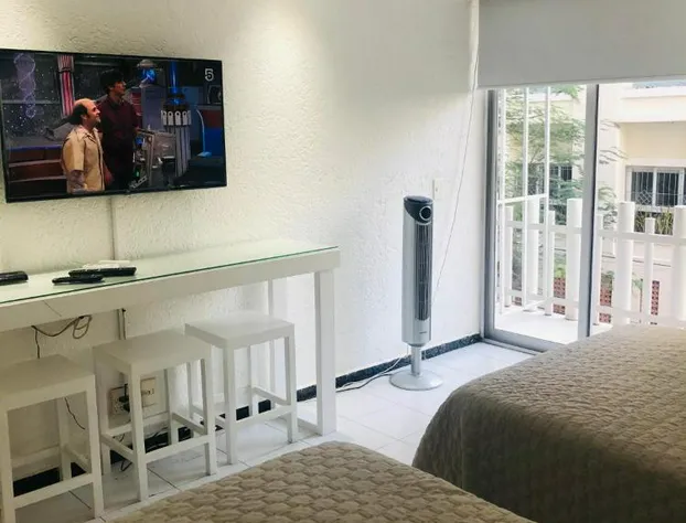 Acapulco Hotel y suites mediterrane hotel detail image 2