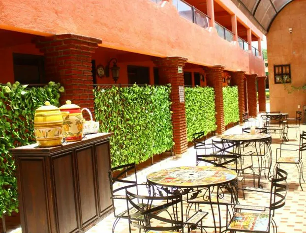 Camino Mexicano Hotel Resort hotel detail image 4