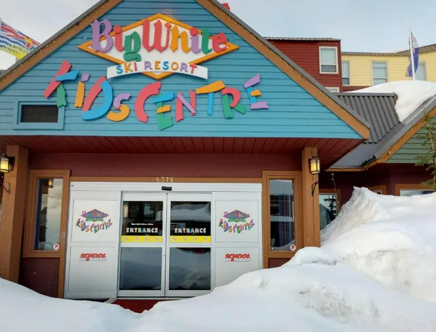 Snow Ghost Inn 326 hotel detail image 2