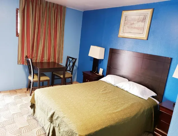 Trade Winds Motel hotel detail image 1