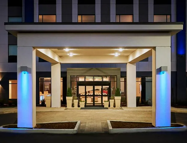 Holiday Inn Express Sarnia - Point Edward by IHG hotel detail image 4