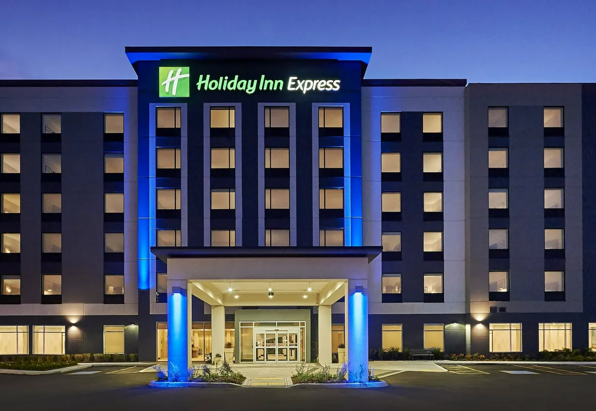 Holiday Inn Express Sarnia - Point Edward by IHG hotel hero