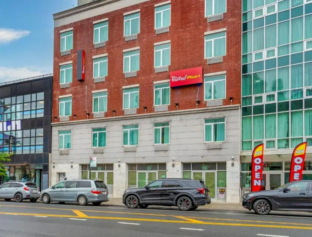 Red Roof PLUS+ Brooklyn - Flatbush Ave hotel detail image 2