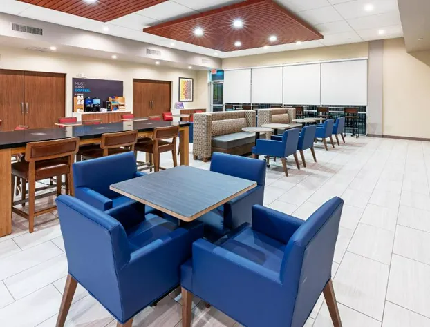 Holiday Inn Express & Suites Houston – Downtown North by IHG hotel detail image 2