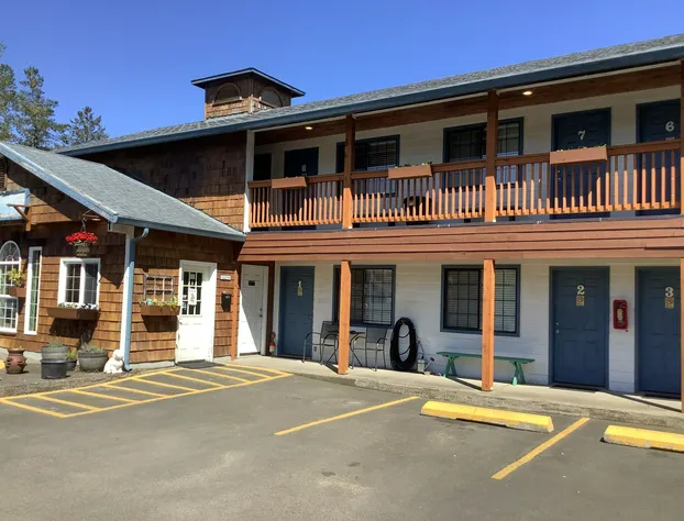 South Jetty Inn hotel detail image 1