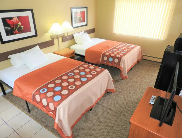 Country Meadow inn hotel detail image 2