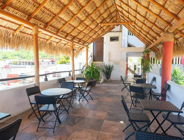 Hotel Coyula Huatulco hotel detail image 3