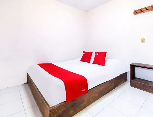 OYO Hotel La Luna hotel detail image 4