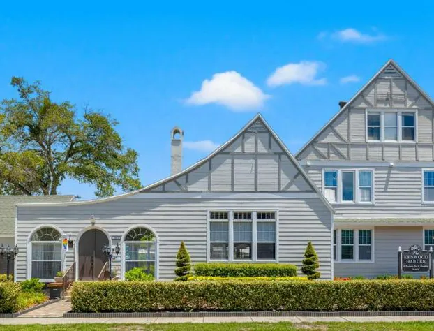 The Kenwood Gables Boutique Bed & Breakfast hotel detail image 4