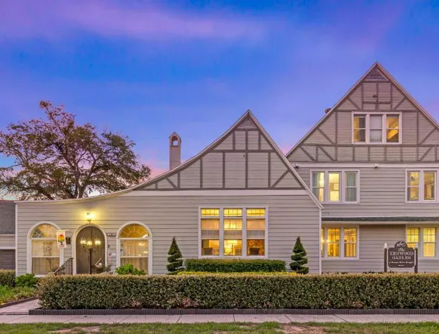 The Kenwood Gables Boutique Bed & Breakfast hotel detail image 1