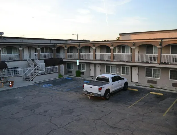 Bell Gardens Inn Los Angeles - Bell Gardens hotel detail image 1