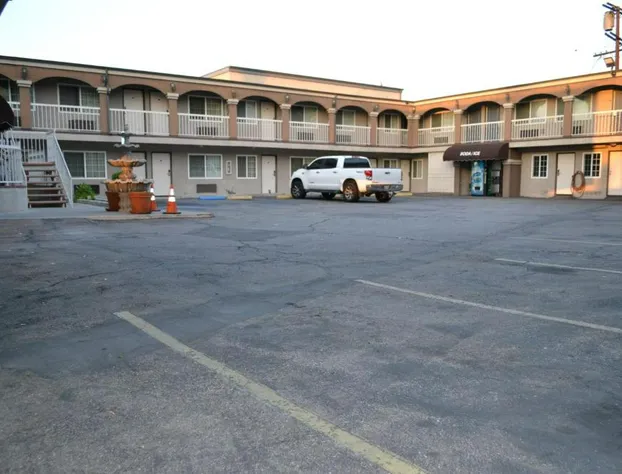 Bell Gardens Inn Los Angeles - Bell Gardens hotel detail image 2