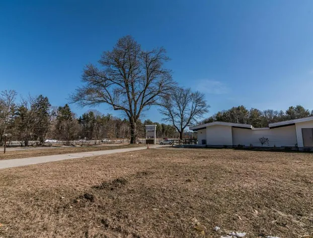 The Minuteman Inn hotel detail image 3