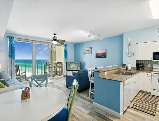 Shores of Panama by Royal American Beach Getaways hotel detail image 4