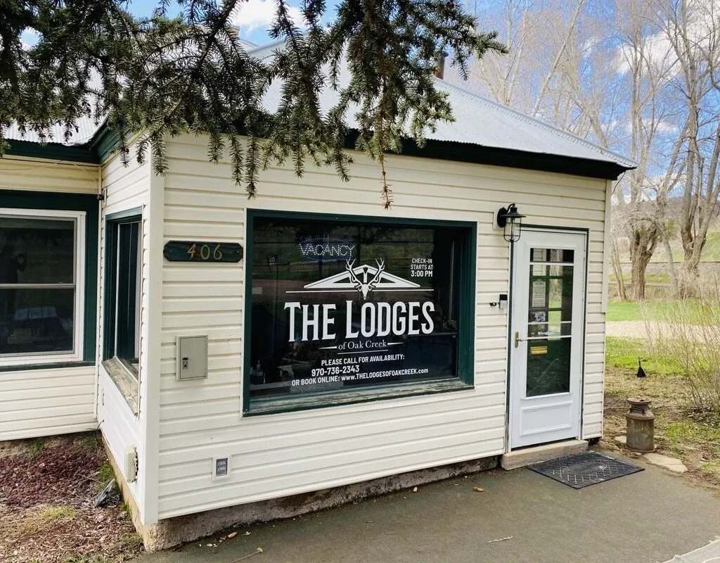 The Lodges of Oak Creek hotel hero