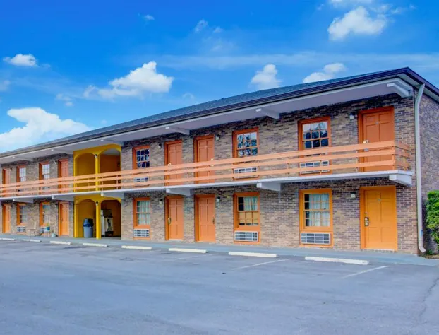 Hotel O Deluxe Inn Kingstree Sc Hwy 52 hotel detail image 1