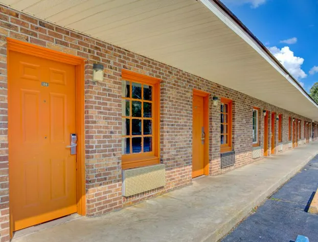 Hotel O Deluxe Inn Kingstree Sc Hwy 52 hotel detail image 4