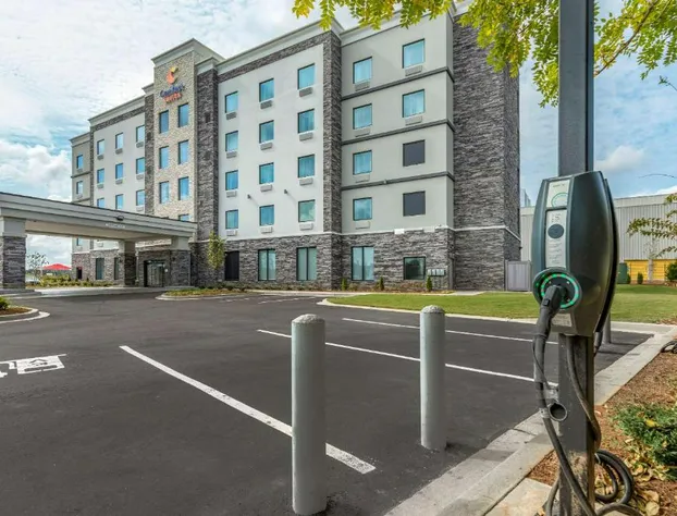 Comfort Suites Greenville Airport hotel detail image 1