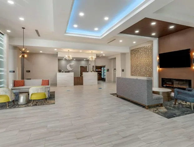 Comfort Suites Greenville Airport hotel detail image 4