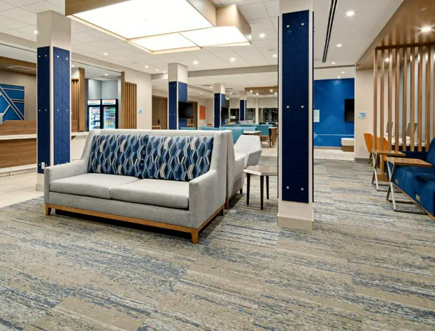 Holiday Inn Express & Suites Palm Desert - Millennium by IHG hotel detail image 4