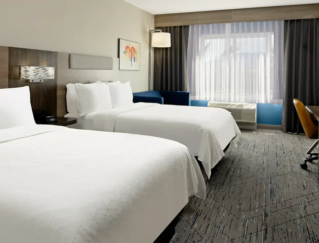 Holiday Inn Express & Suites Palm Desert - Millennium by IHG hotel detail image 4