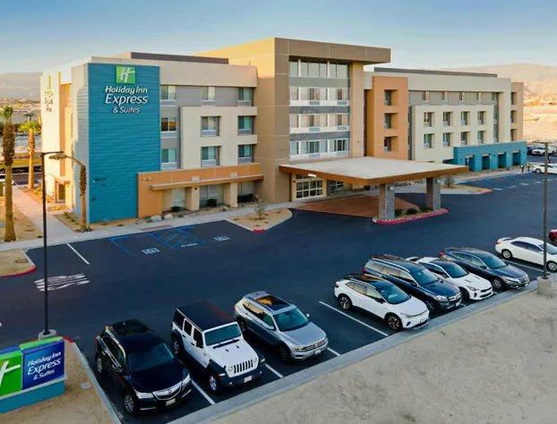Holiday Inn Express & Suites Palm Desert - Millennium by IHG hotel detail image 2