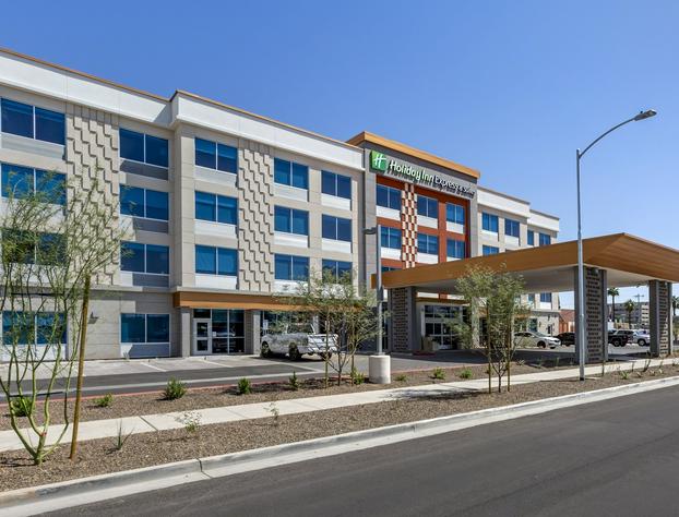 Holiday Inn Express & Suites Phoenix Dwtn - State Capitol, an IHG Hotel hotel detail image 1