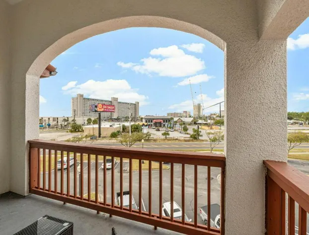 The Inn at St. Thomas Square #1305A hotel detail image 4